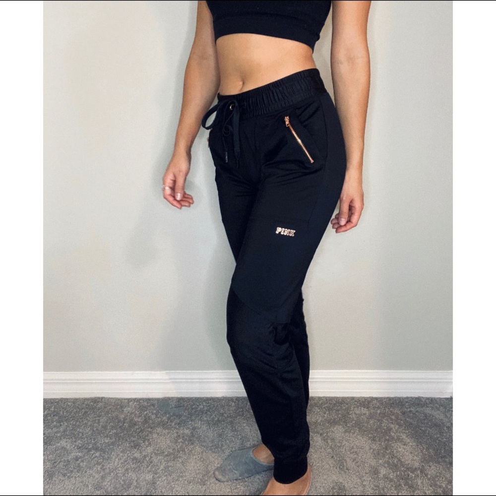 Joggers (Satin feel)